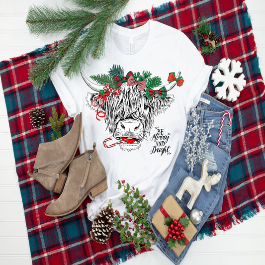 Highland Long Haired Cow Christmas..  design t-shirt