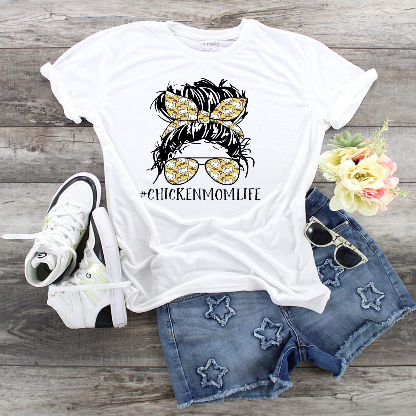 Chicken Mom Life, Chicken Lover tee, Chicken Life, Chicken Mom, Farm Owner, Love Chickens, Cute Chicken Mom, Farm Life, Have Chickens, shirt