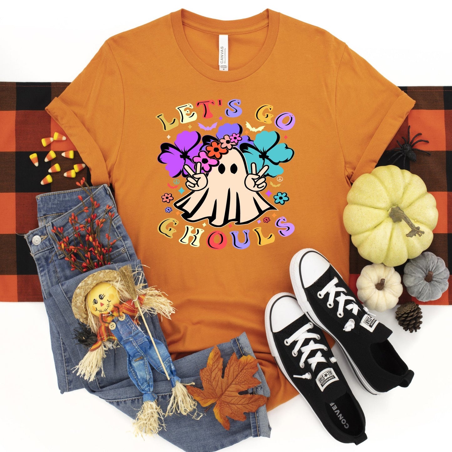 Let's Go Ghouls, Retro Ghost, Retro Ghost with Flowers, Lets Go Ghouls, Retro Ghost, Hippie tee, Hippie Halloween tee, Love Halloween, Boho