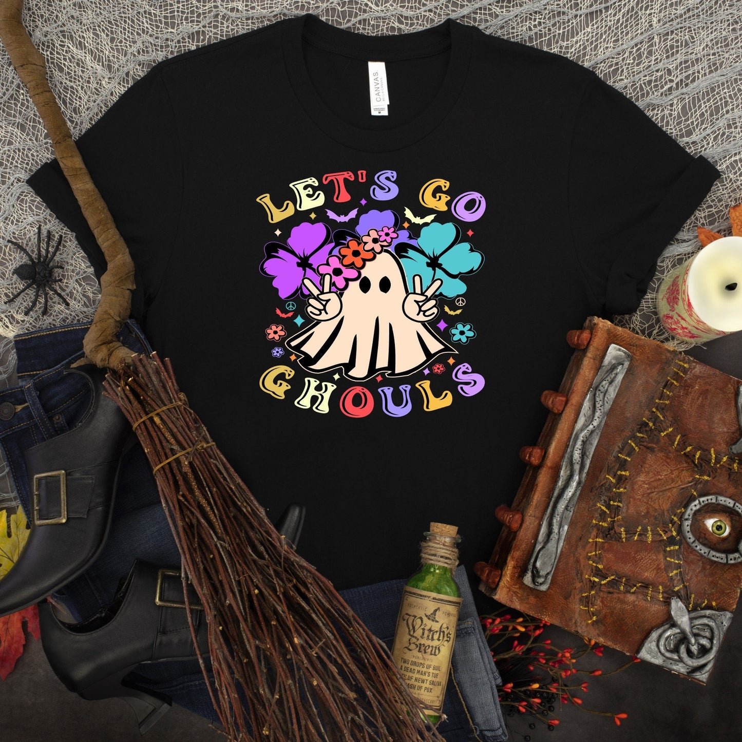 Let's Go Ghouls, Retro Ghost, Retro Ghost with Flowers, Lets Go Ghouls, Retro Ghost, Hippie tee, Hippie Halloween tee, Love Halloween, Boho